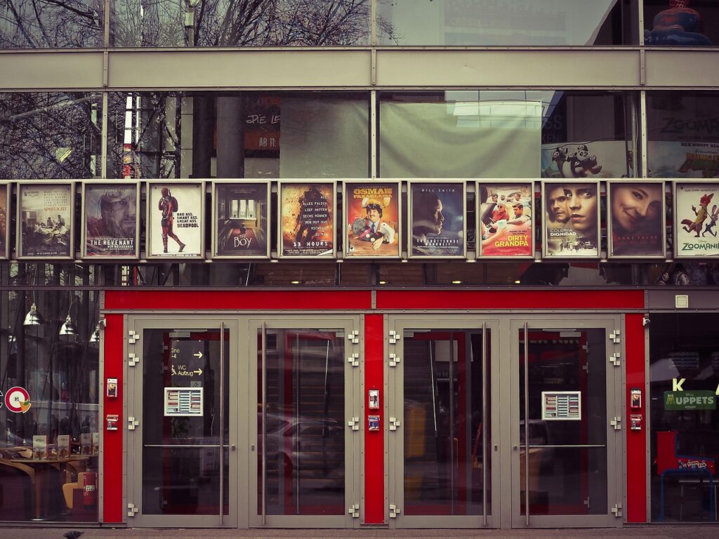 映画館が寒いのはなぜ？